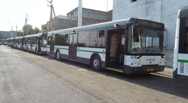 Натиҷаи гароншавии сӯзишворӣ: дар Хуҷанд 90 автобус аз ҳаракат монд