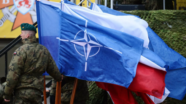 "То дузах ях набандад": Дабири пешини НАТО дар бораи вақти пайвастани Украина ба эътилоф