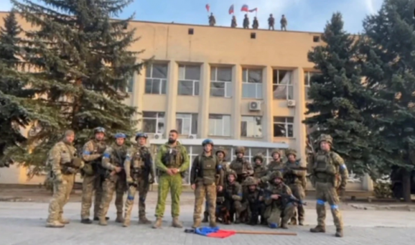 Украина шаҳри стратегии Лиманро пурра озод кардааст